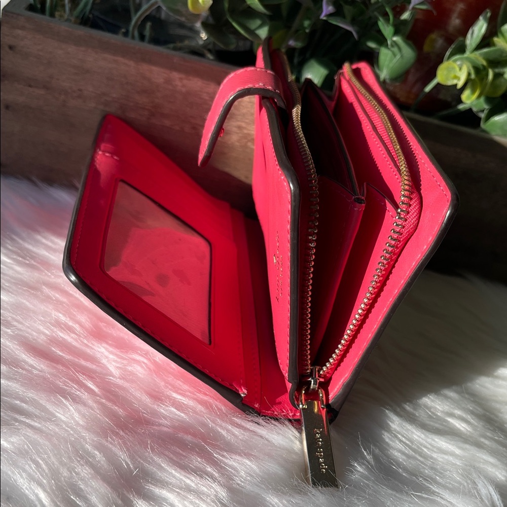 Kate Spade New York Staci Medium Compact Bifold Wallet - Picture 17 of 17